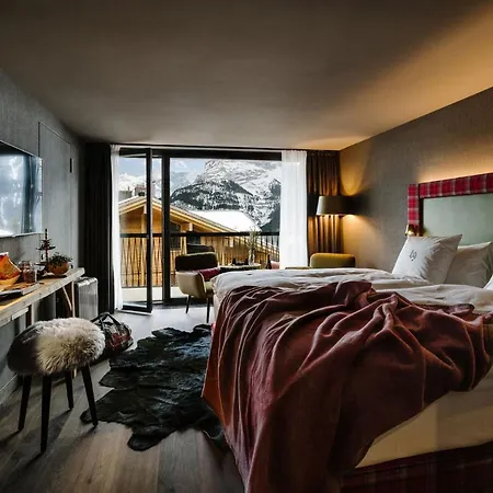 Bergwelt - Alpine Design 4* Γκρίντελβαλντ